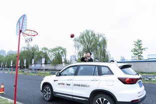 北京试驾长安全系,说好不抢的,那个美女还是开走了cs85 coupe
