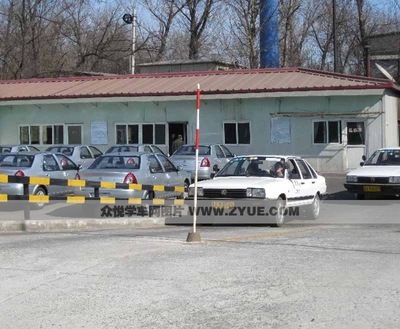 北京西总驾校_西总驾校普桑教练车
