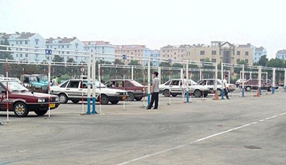 北京市交管局安监处推进部署文明交通进驾校 '五个一'活动 弘新驾校等机构积极响应